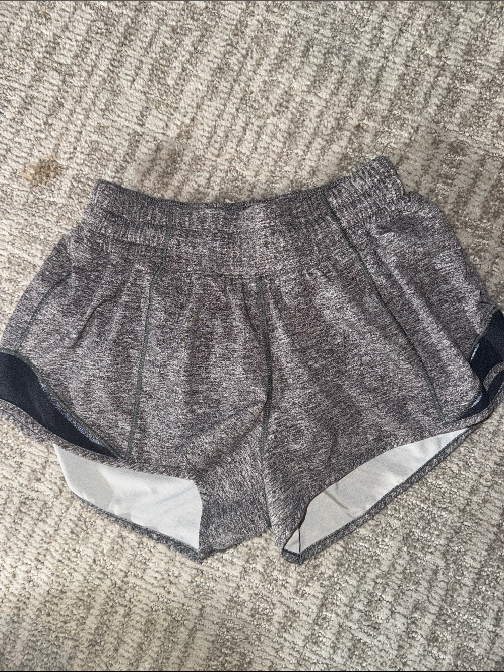 Lululemon Speed Up 2 shorts grey black athletic women’s lined gym running
